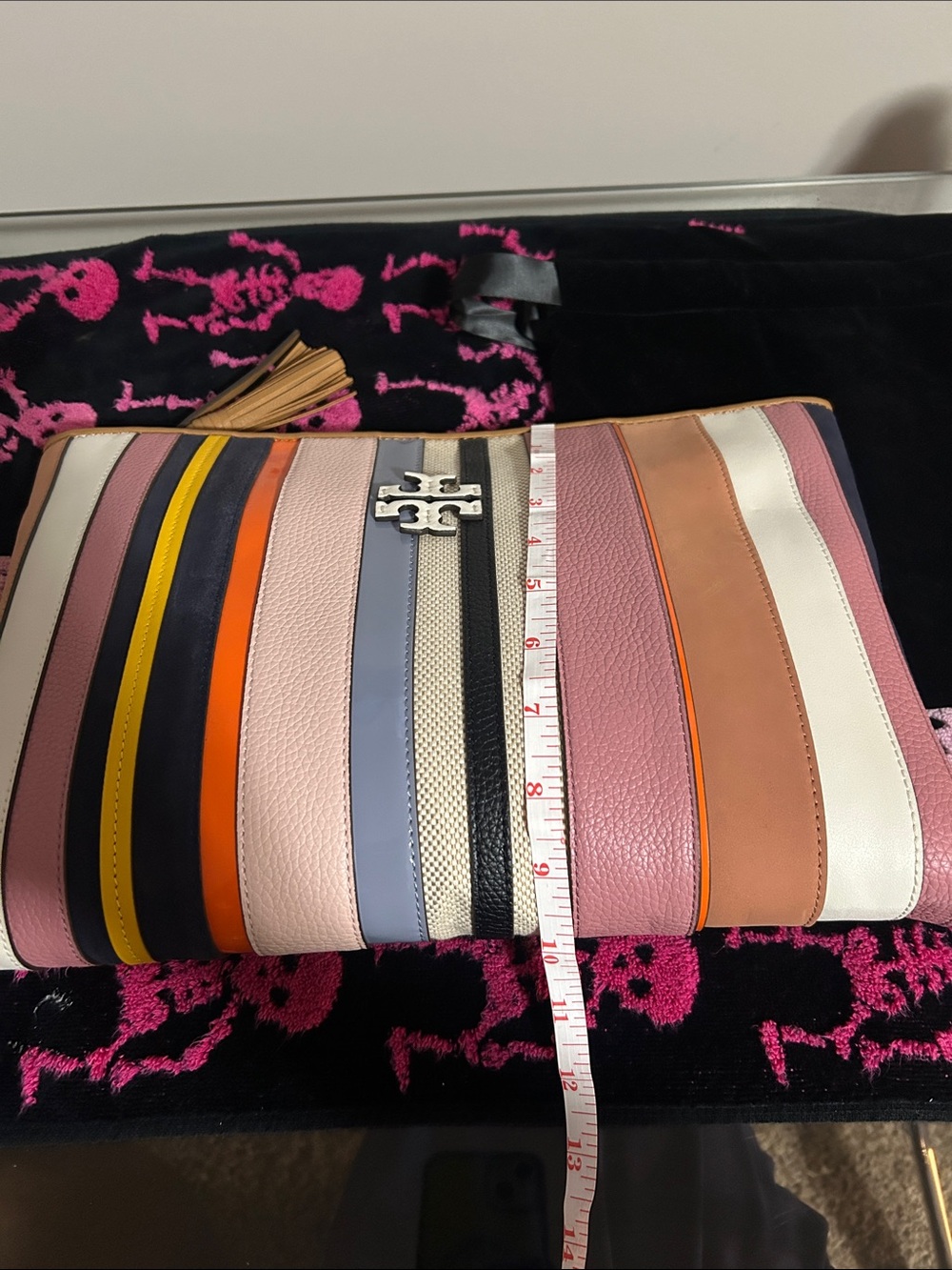 Tory Burch White Slide Sandals with Pink Logo and Striped Wristlet - Picture 13 of 16
